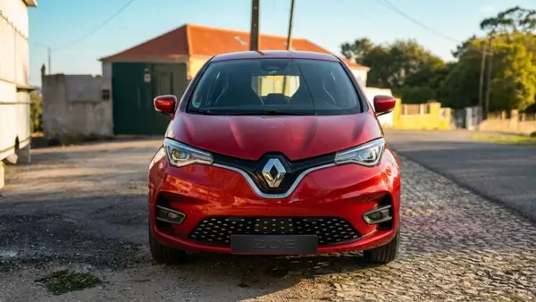 Renault Zoe 2020 — foto 3 de 11