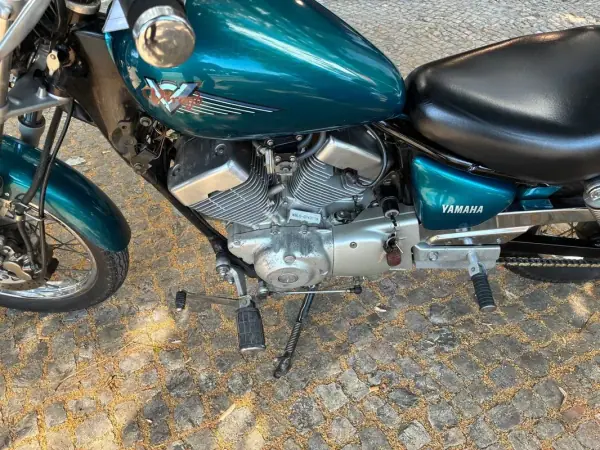 Yamaha XV 1997 - 2550 EUR, 24644 km - AUTO.MOTO.pt - 24644km - foto 2 de 15