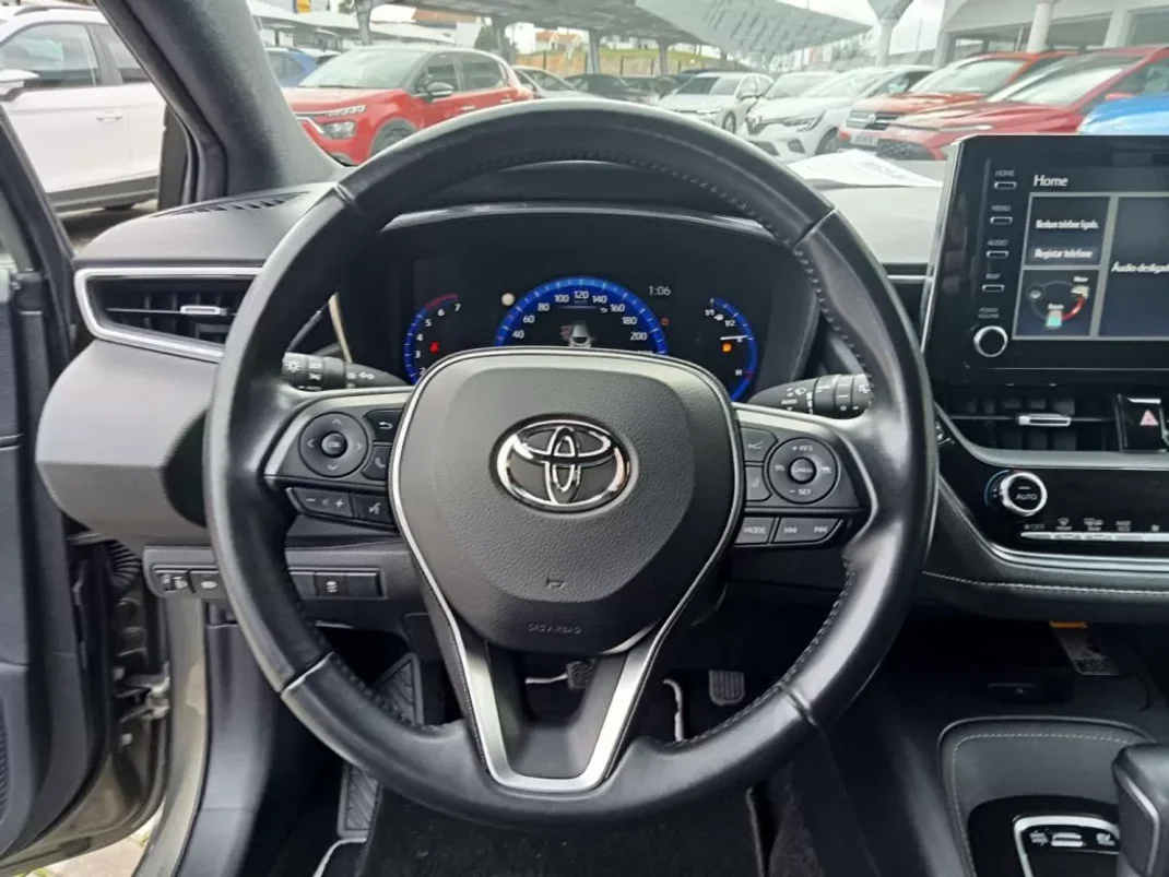 Toyota Corolla 2020 - 24500 EUR, 55000 km - AUTO.MOTO.pt - 55000km - foto 16 de 31