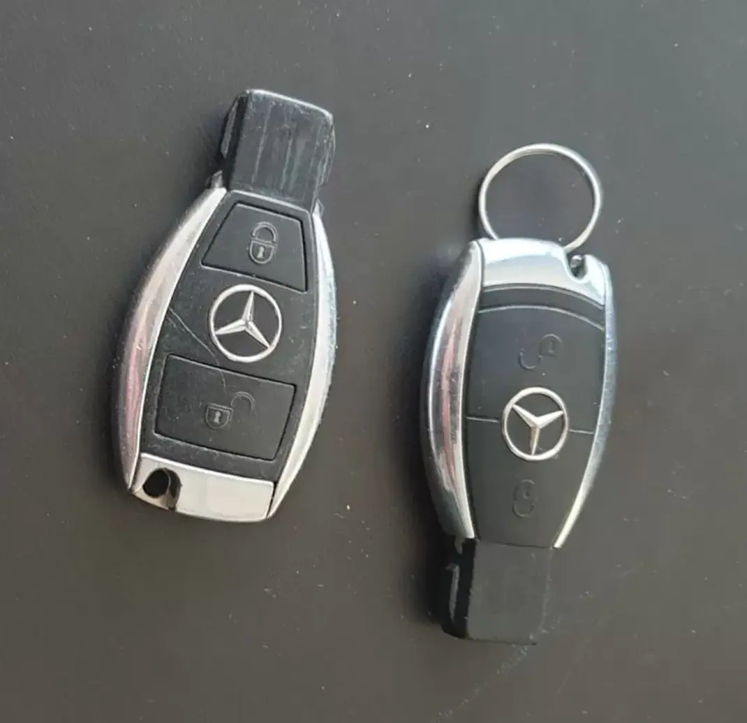 Mercedes-Benz CLC 200 2010 - 10990 EUR, 259000 km - AUTO.MOTO.pt - 259000km - foto 46 de 46