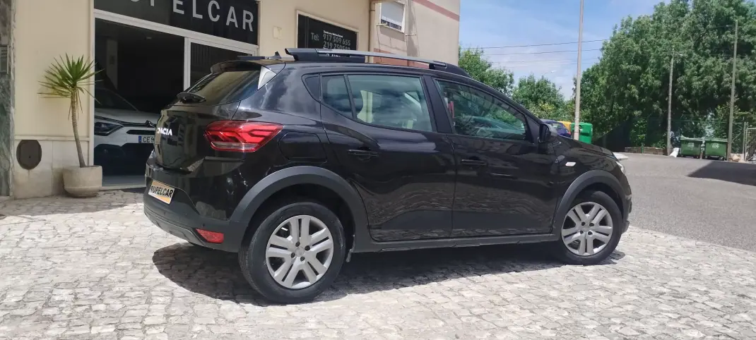 Dacia Sandero 2023 - 16500 EUR, 25560 km - AUTO.MOTO.pt - 25560km - foto 4 de 20