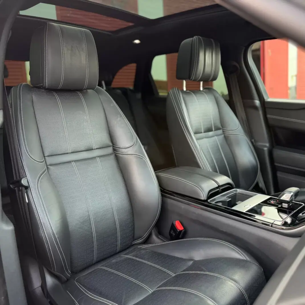 Land Rover Range Rover Velar 2021 - 39900 EUR, 163000 km - AUTO.MOTO.pt - 163000km - foto 8 de 21