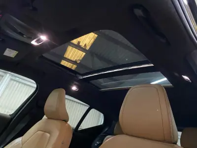 Volvo XC 40 2019 - 27950 EUR, 142000 km - AUTO.MOTO.pt - 142000km - foto 15 de 20
