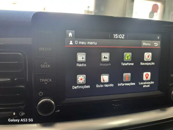 Kia Stonic 2020 - 14990 EUR, 41765 km - AUTO.MOTO.pt - 41765km - foto 7 de 34