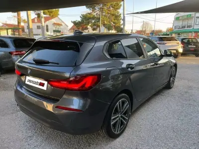 BMW 116 2021 - 18900 EUR, 141720 km - AUTO.MOTO.pt - 141720km - foto 8 de 11