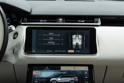 Land Rover Range Rover Velar 2021 - 54950 EUR, 46000 km - AUTO.MOTO.pt - 46000km - foto 39 de 53