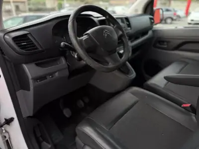 Citroën Jumpy 2020 - 12900 EUR, 160000 km - AUTO.MOTO.pt - 160000km - foto 4 de 18