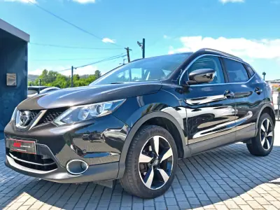 Nissan Qashqai 2016 - 15750 EUR, 160600 km - AUTO.MOTO.pt - 160600km - foto 2 de 17