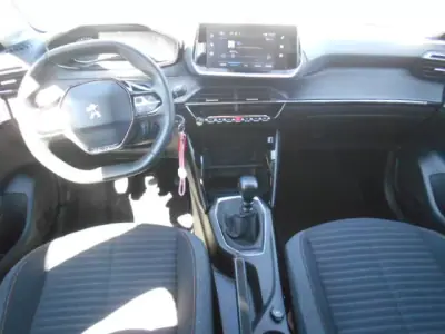 Peugeot 208 2024 - 15900 EUR, 36144 km - 36144km - foto 8 de 14