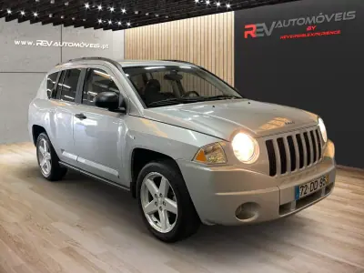 Jeep Compass 2007 - 9950 EUR, 137214 km - AUTO.MOTO.pt - 137214km - foto 2 de 20