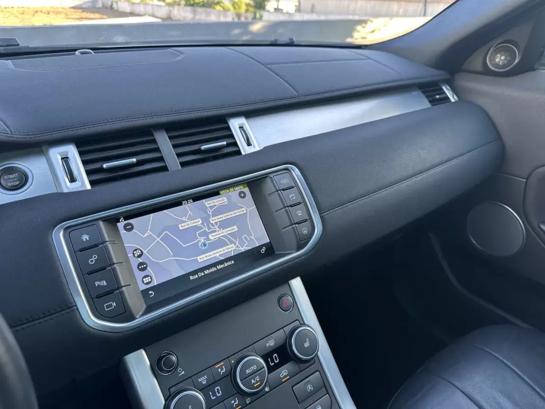 Land Rover Range Rover Evoque 2016 - 19900 EUR, 189000 km - AUTO.MOTO.pt - 189000km - foto 41 de 62