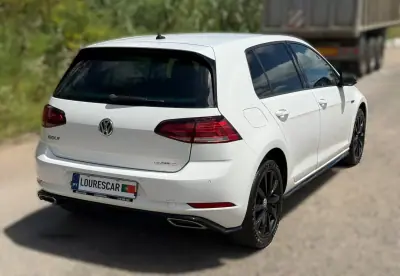Volkswagen Golf 2019 - 13995 EUR, 169500 km - AUTO.MOTO.pt - 169500km - foto 32 de 41