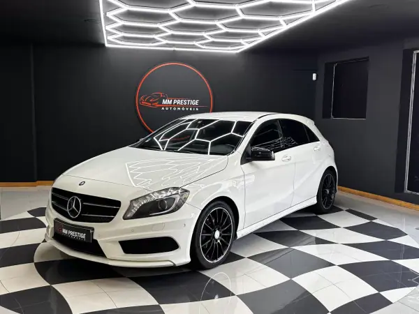 Mercedes-Benz A 180 2014 - 14990 EUR, 196000 km - AUTO.MOTO.pt - 196000km - foto 4 de 26