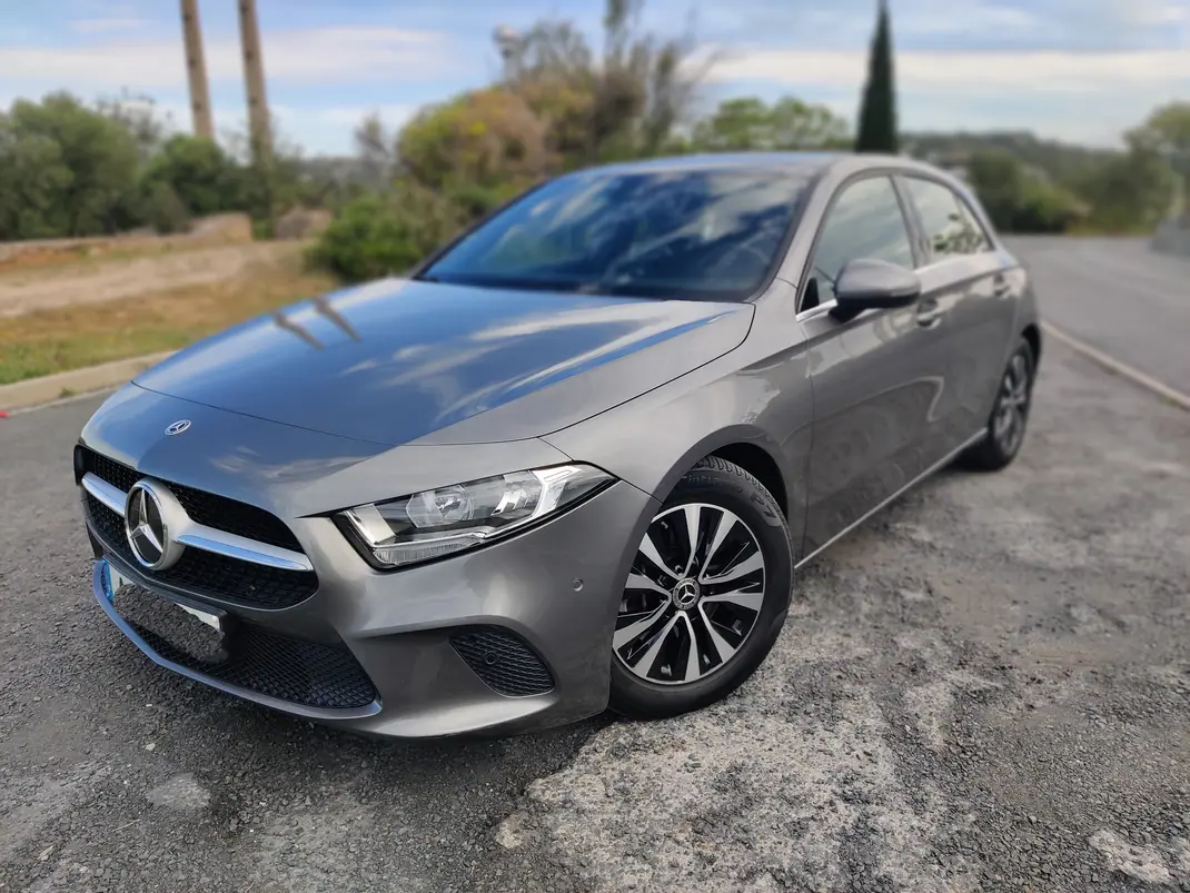 Mercedes-Benz A 180 2021 - 26350 EUR, 29000 km - AUTO.MOTO.pt - 29000km - foto 2 de 15