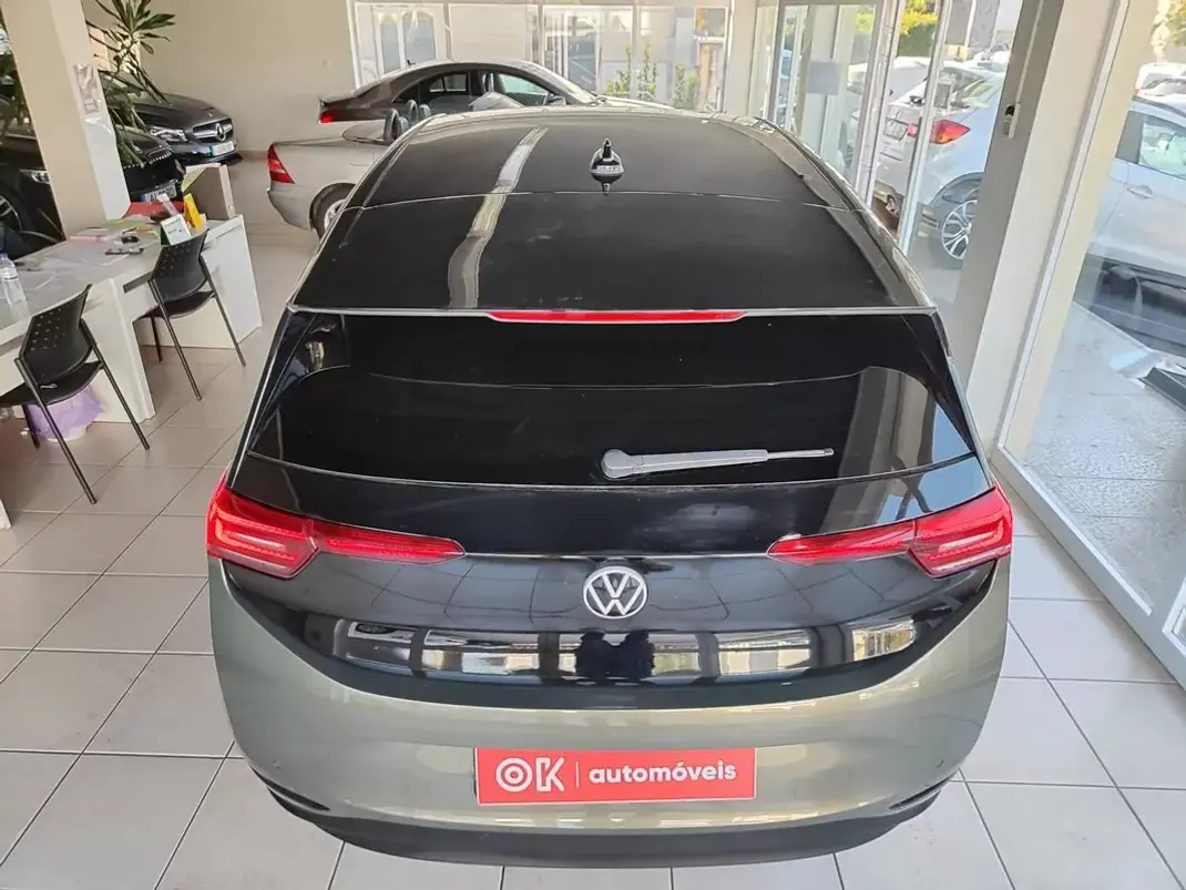 Volkswagen ID.3 2024 - 32750 EUR, 4000 km - AUTO.MOTO.pt - 4000km - foto 10 de 36