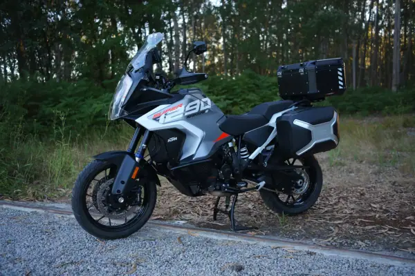 KTM 1290 Super Adventure 2023 - 17990 EUR, 32000 km - AUTO.MOTO.pt - 32000km - foto 14 de 46