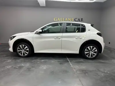 Peugeot e-208 2020 - 17200 EUR, 45470 km - AUTO.MOTO.pt - 45470km - foto 3 de 17