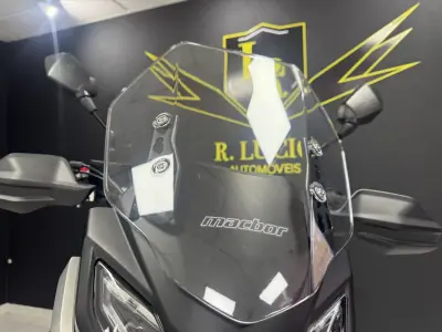 2025 - 5490 EUR, 0 km - AUTO.MOTO.pt - foto 15 de 31