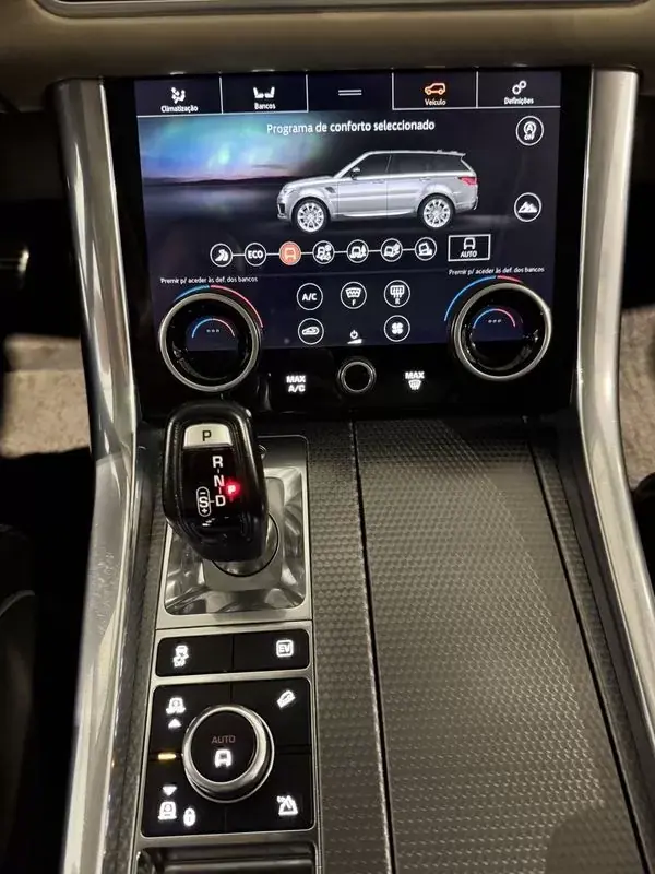 Land Rover Range Rover Sport 2019 - 44750 EUR, 110700 km - AUTO.MOTO.pt - 110700km - foto 48 de 60