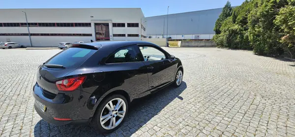SEAT Ibiza 2008 - 5450 EUR, 194000 km - AUTO.MOTO.pt - 194000km - foto 8 de 15