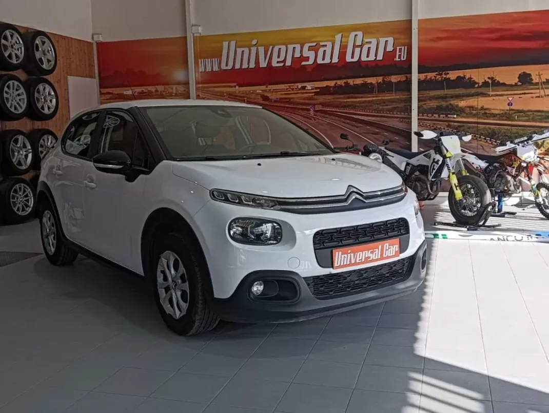 Citroën C3 2018 - 13800 EUR, 156000 km - AUTO.MOTO.pt - 156000km - foto 1 de 14