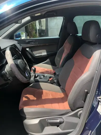SEAT Ateca 2017 - 16900 EUR, 115000 km - AUTO.MOTO.pt - 115000km - foto 9 de 37