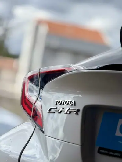 Toyota C-HR 2019 - 23950 EUR, 80000 km - 80000km - foto 30 de 31