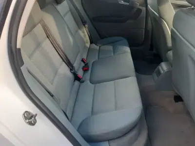 Audi A3 Sportback 2010 - 9900 EUR, 224980 km - AUTO.MOTO.pt - 224980km - foto 29 de 34