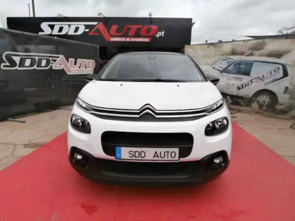 Citroën C3 2017 - 11500 EUR, 130256 km - AUTO.MOTO.pt - 130256km - foto 4 de 32