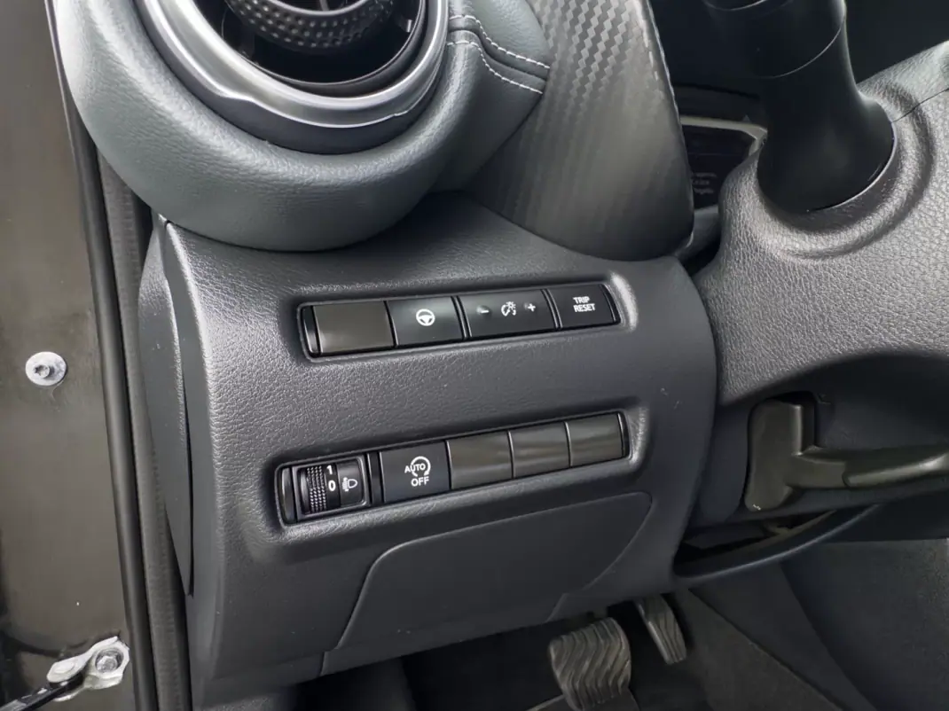 Nissan Juke 2020 - 17990 EUR, 109000 km - 109000km - foto 18 de 40