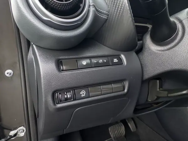 Nissan Juke 2020 - 17990 EUR, 109000 km - AUTO.MOTO.pt - 109000km - foto 18 de 40