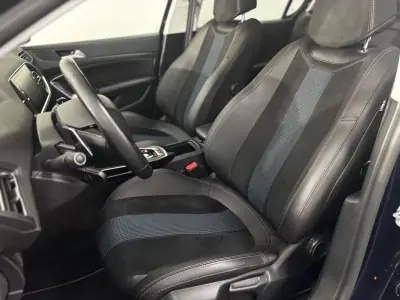 Peugeot 308 2019 - 14900 EUR, 50000 km - AUTO.MOTO.pt - 50000km - foto 14 de 51