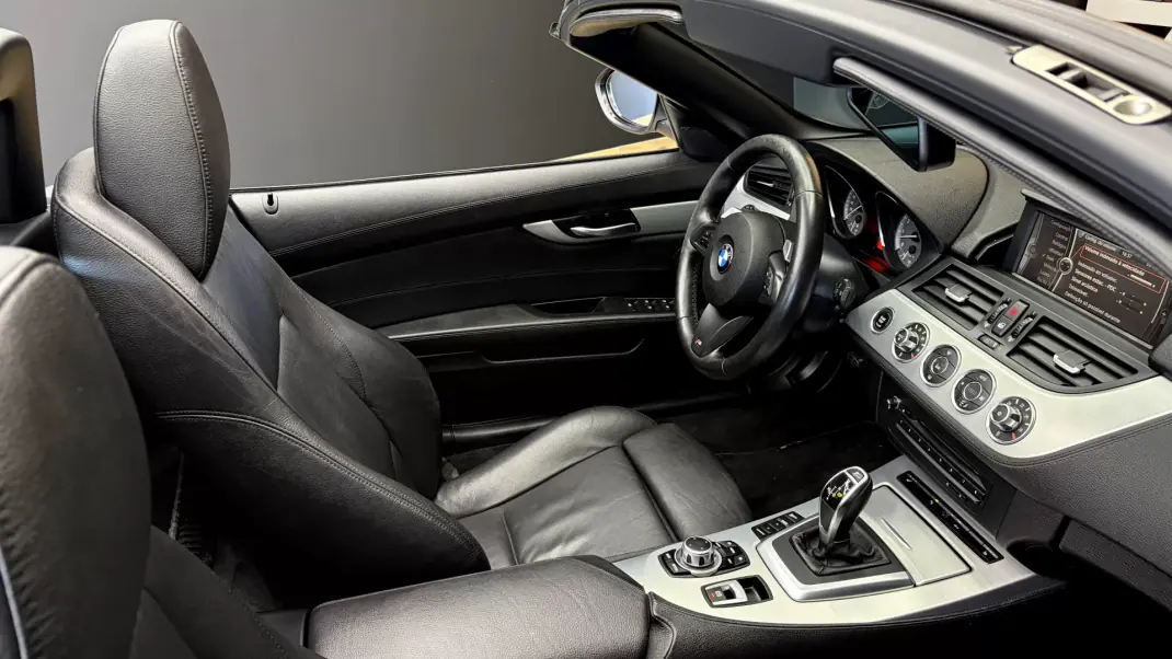 BMW Z4 2011 - 29990 EUR, 117000 km - 117000km - foto 56 de 57