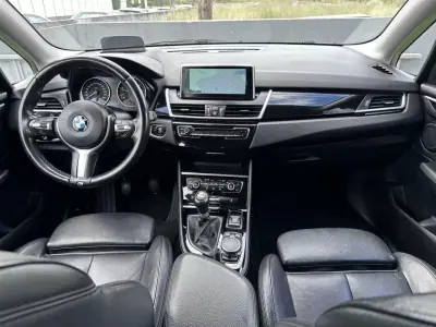 BMW 218 Active Tourer 2014 - 13900 EUR, 150000 km - AUTO.MOTO.pt - 150000km - foto 39 de 60