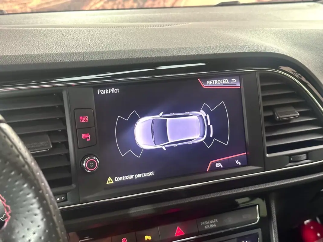 SEAT Leon 2020 - 24900 EUR, 139049 km - AUTO.MOTO.pt - 139049km - foto 26 de 31