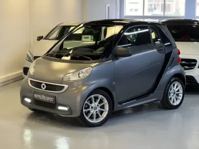 Smart Fortwo Cabrio 2013 - 6990 EUR, 95000 km - AUTO.MOTO.pt - 95000km - foto 14 de 41