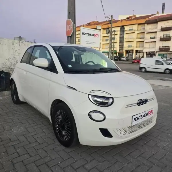 Fiat 500e 2022 — foto 2 de 22