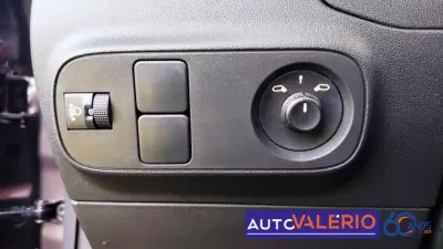 Citroën C3 2022 - 15450 EUR, 69728 km - AUTO.MOTO.pt - 69728km - foto 11 de 33