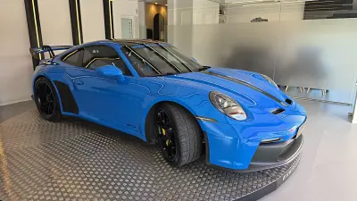 Porsche 992 2023 - 245000 EUR, 18096 km - AUTO.MOTO.pt - 18096km - foto 20 de 56