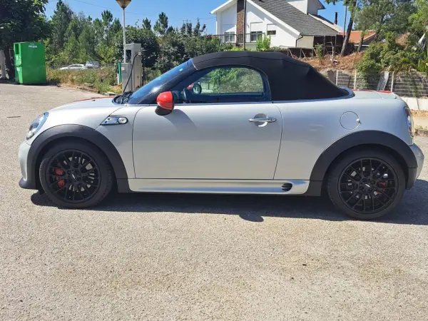MINI Roadster 2012 - 16990 EUR, 102919 km - 102919km - foto 47 de 47