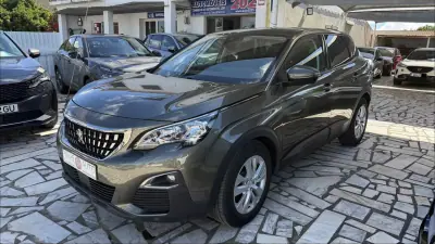 Peugeot 3008 2019 - 17980 EUR, 80200 km - AUTO.MOTO.pt - 80200km - foto 2 de 25