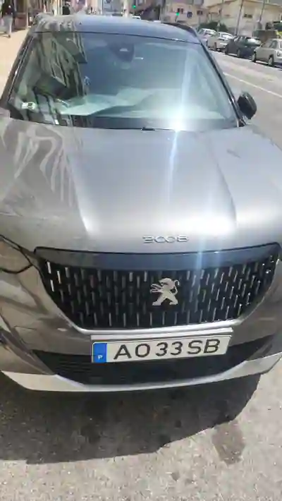 Peugeot 2008 2022 - 18500 EUR, 67000 km - AUTO.MOTO.pt - 67000km - foto 6 de 8