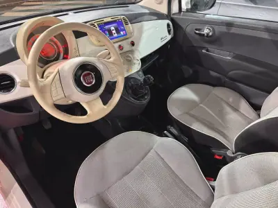 Fiat 500 2015 - 10900 EUR, 127625 km - AUTO.MOTO.pt - 127625km - foto 8 de 29