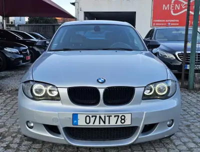 BMW 118 2018 - 9999 EUR, 300000 km - AUTO.MOTO.pt - 300000km - foto 23 de 24