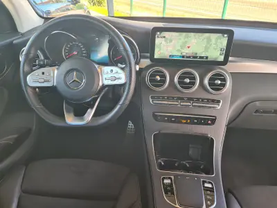 Mercedes-Benz GLC 300 2021 - 46990 EUR, 61000 km - AUTO.MOTO.pt - 61000km - foto 19 de 29
