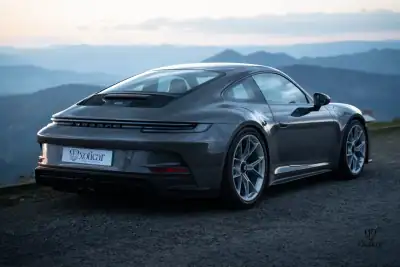 Porsche 992 2022 - 195000 EUR, 20350 km - AUTO.MOTO.pt - 20350km - foto 15 de 28