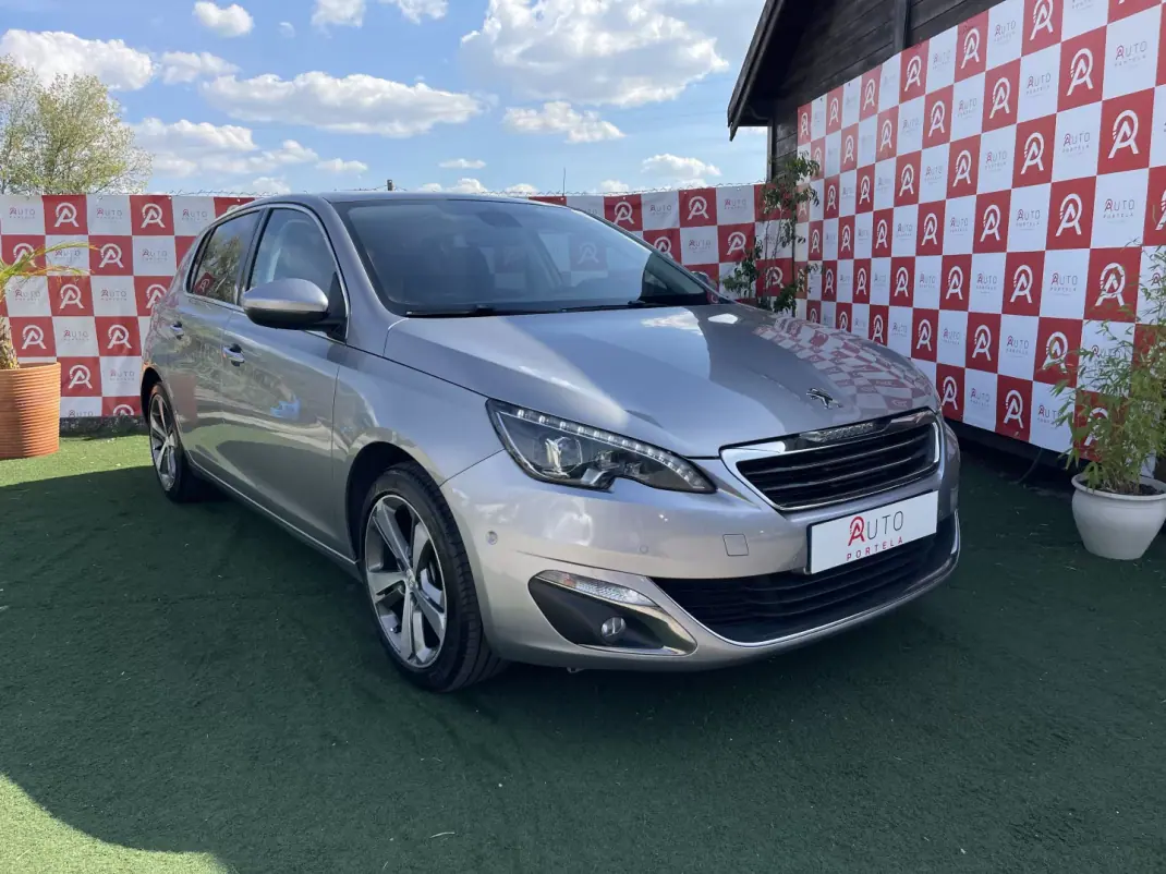 Peugeot 308 2014 - 12490 EUR, 143165 km - AUTO.MOTO.pt - 143165km - foto 1 de 22