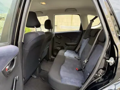 Honda Jazz 2013 - 8950 EUR, 139000 km - AUTO.MOTO.pt - 139000km - foto 11 de 15