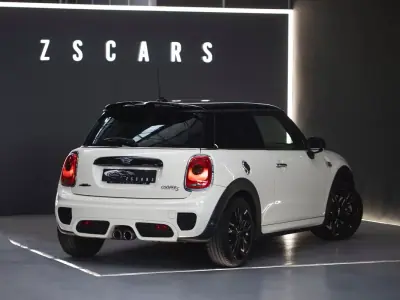MINI 3 Portas 2017 - 22990 EUR, 84313 km - AUTO.MOTO.pt - 84313km - foto 6 de 24