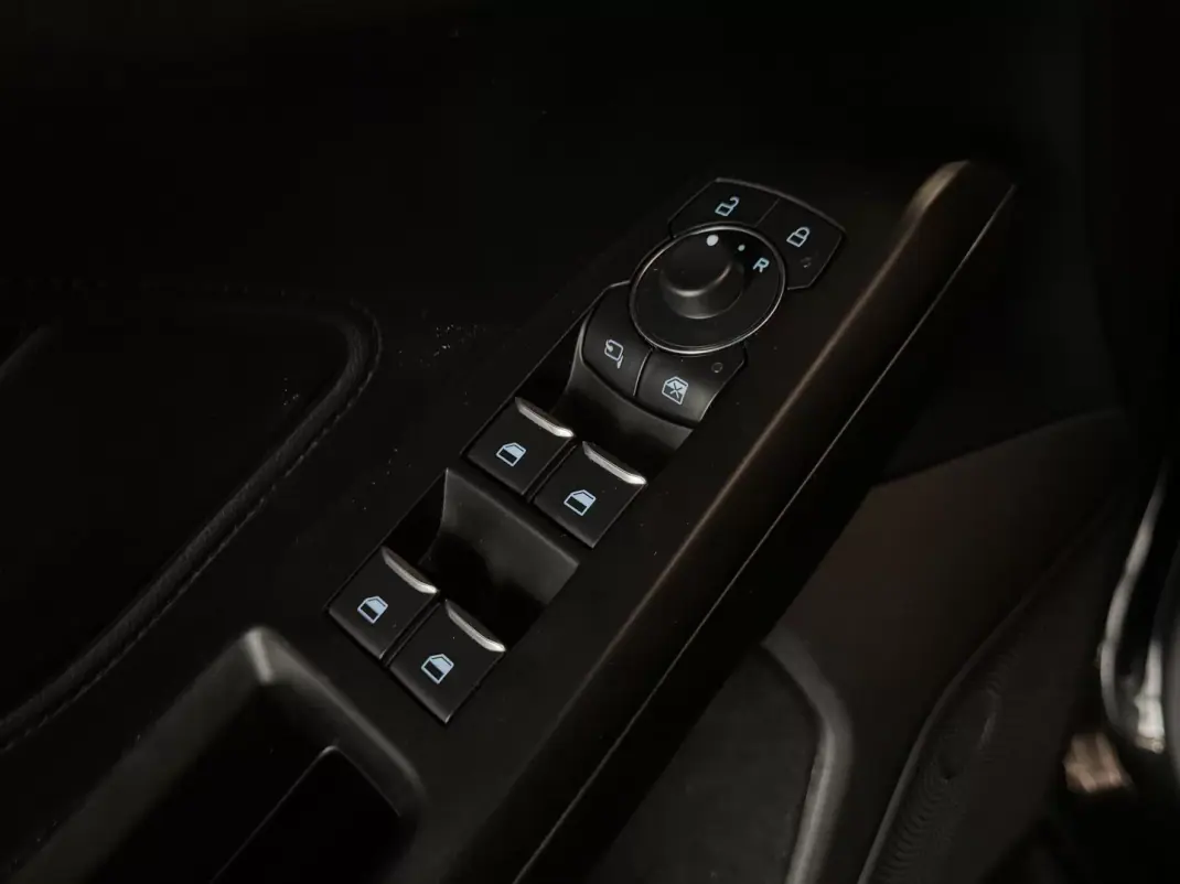 Ford Focus 2024 - 20990 EUR, 51400 km - AUTO.MOTO.pt - 51400km - foto 22 de 36